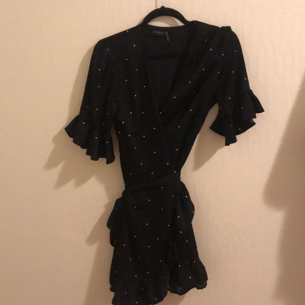 Black star wrap dress